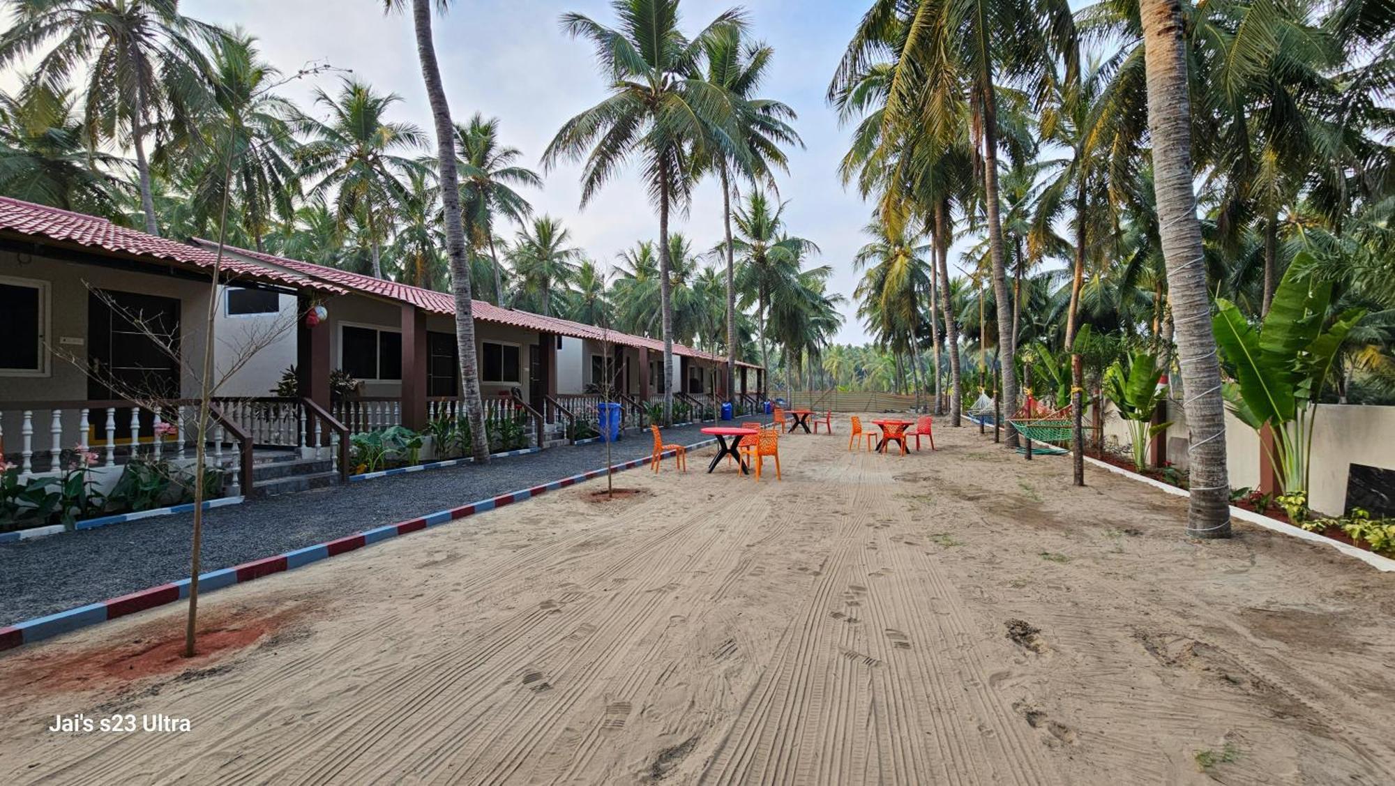 Coastline Beach Resort Perupalem Exterior photo
